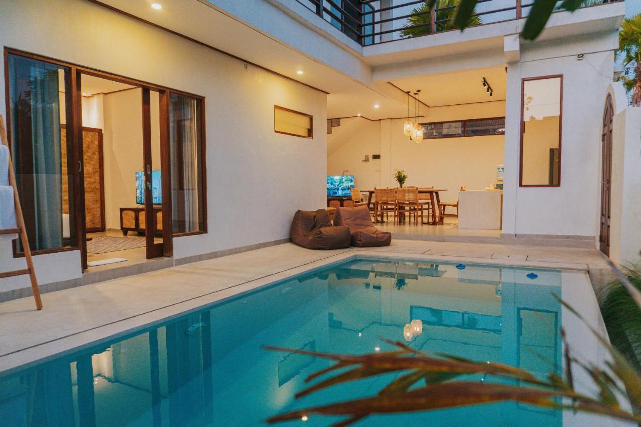 Villa Gading *